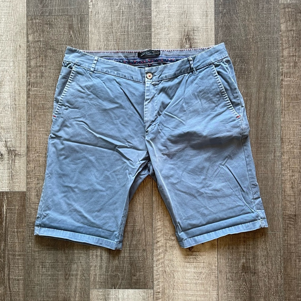 ZARA SHORTS